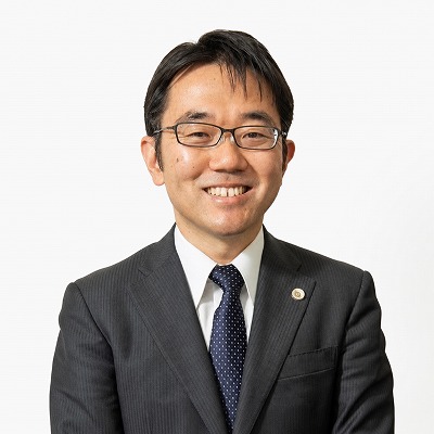 代表弁護士日向一仁